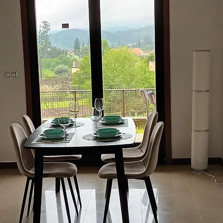 Holiday home Agradable Casa Con Chimenea En *