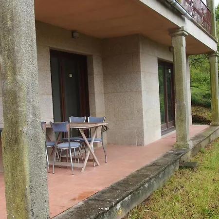 Agradable Casa Con Chimenea En
