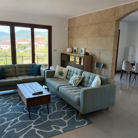 Holiday home Agradable Casa Con Chimenea En *