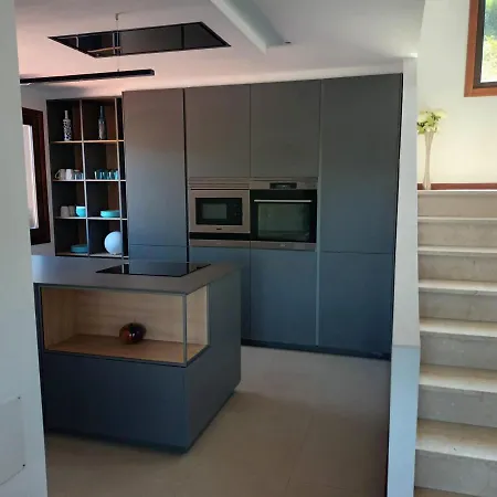 Agradable Casa Con Chimenea En