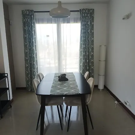 Holiday home Agradable Casa Con Chimenea En *